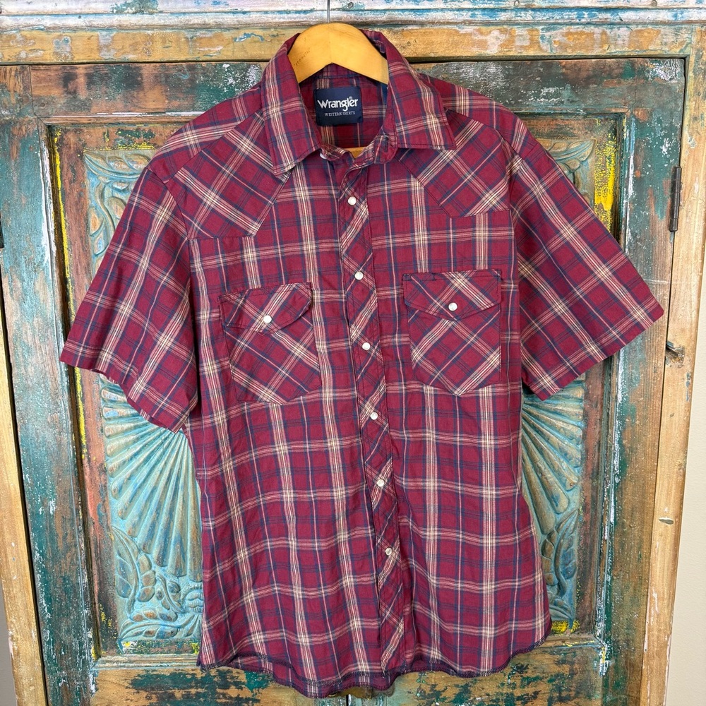 Vintage Wrangler western pearl snap short sleeve shirt